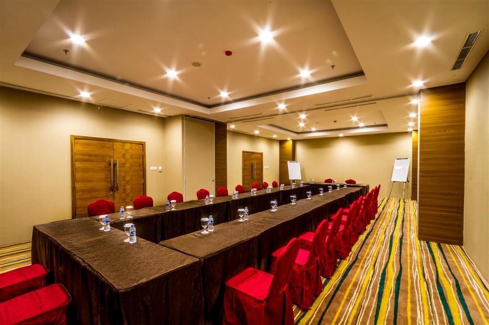 Hariston Hotel & Suites, Pluit - Jakarta Extérieur photo