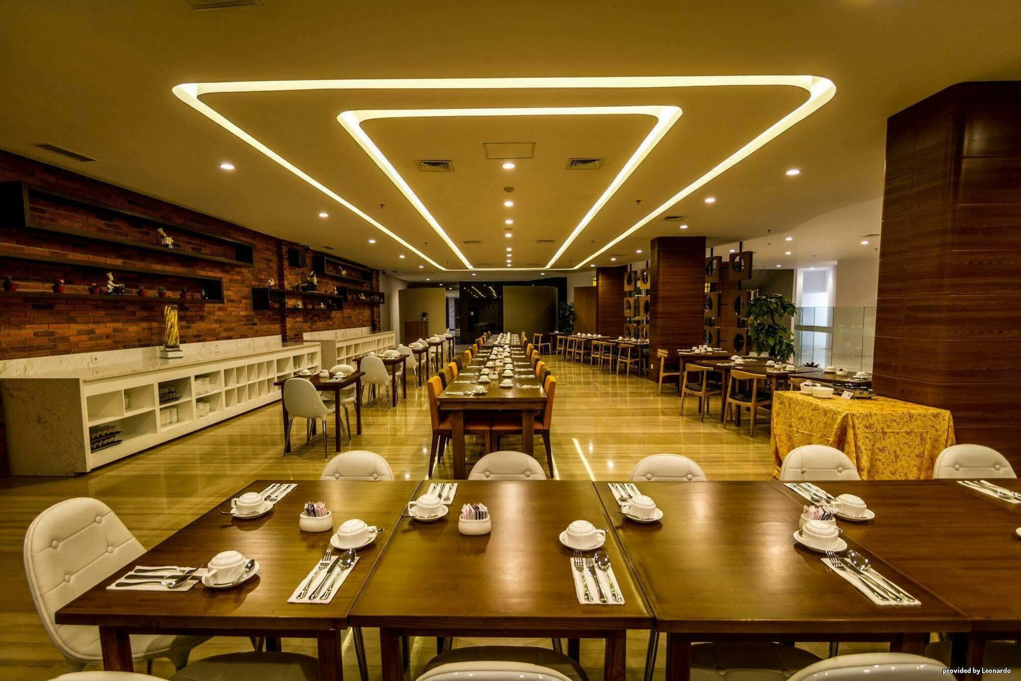 Hariston Hotel & Suites, Pluit - Jakarta Extérieur photo